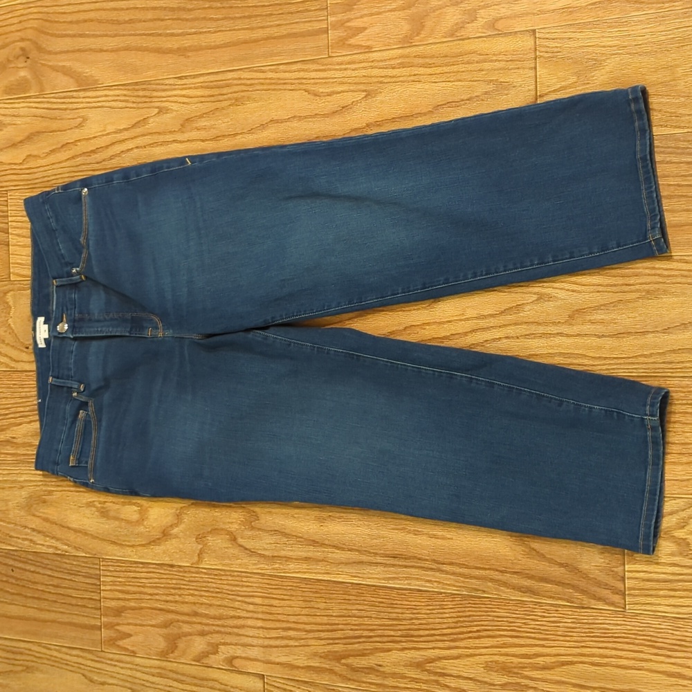 Good American Women's Straight Leg Jeans in Dark Blue